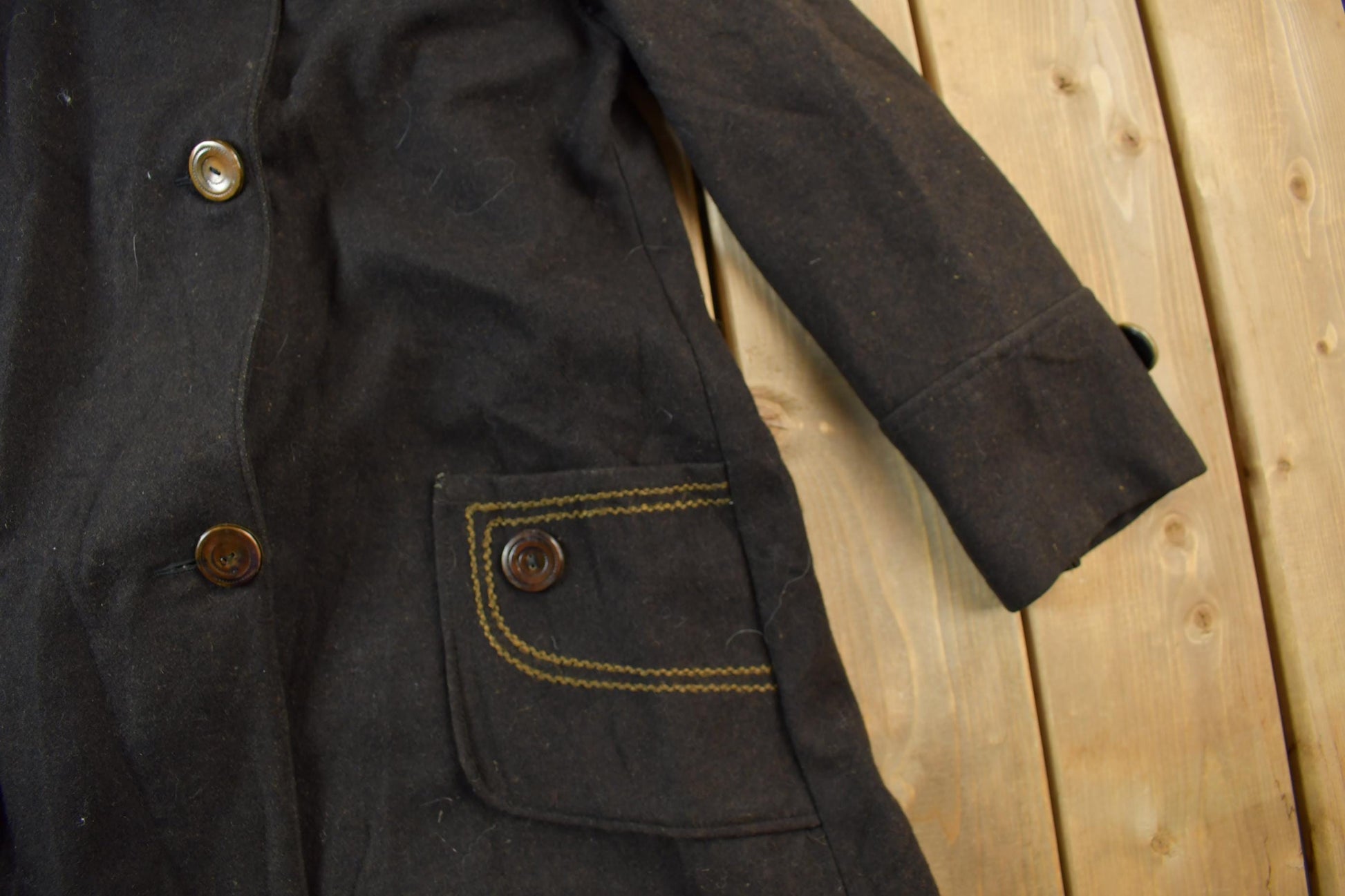 Other Clothing > Men's Clothing > Jackets & Coats Vintage 1990s Wool Overcoat Jacket Men's S