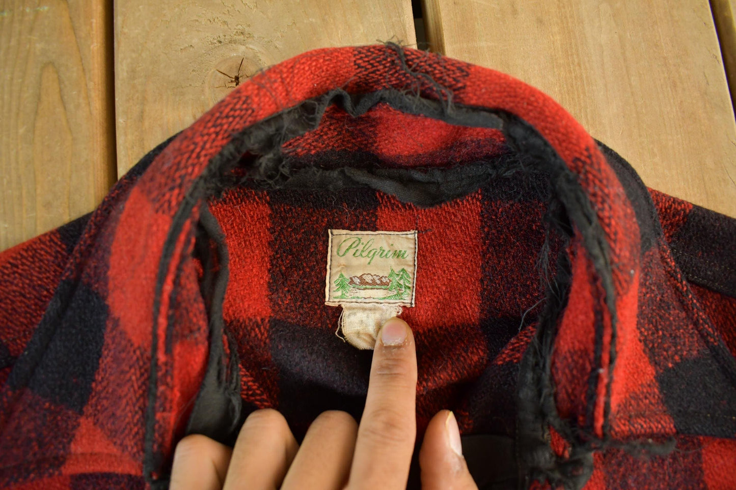 Other Clothing > Men's Clothing > Shirts & Tees > Oxfords & Button Downs Vintage 1940s Pilgrim Wool Buffalo Plaid Button Up Shirt Men's Large