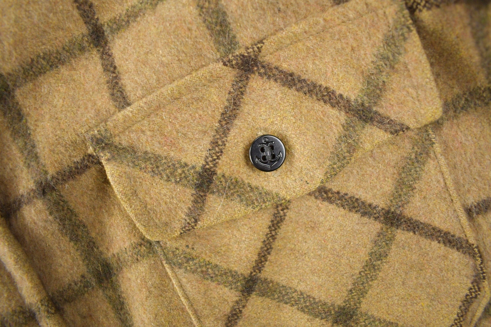 Other Clothing > Men's Clothing > Shirts & Tees > Oxfords & Button Downs Vintage 1950s Peters Whaler Plaid Wool Button Up Flannel Men's Large Workwear