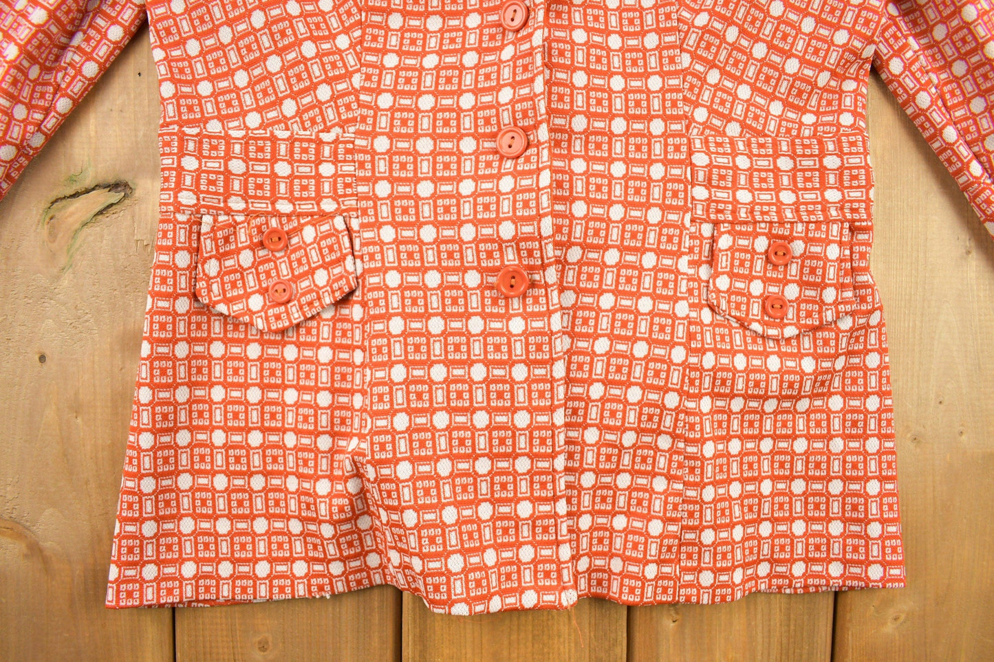 Other Clothing > Men's Clothing > Shirts & Tees > Oxfords & Button Downs Vintage 1960s Orange Geo Metric Pattern Button Up Overcoat Women's M