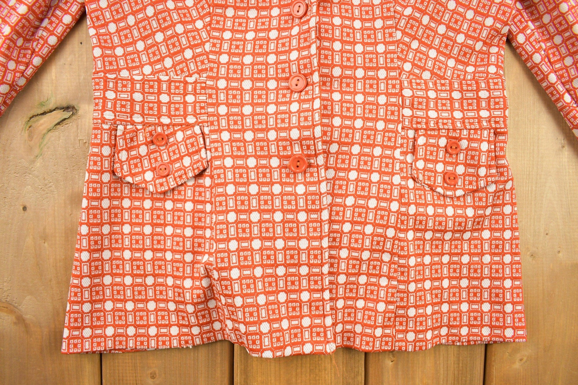 Other Clothing > Men's Clothing > Shirts & Tees > Oxfords & Button Downs Vintage 1960s Orange Geo Metric Pattern Button Up Overcoat Women's M