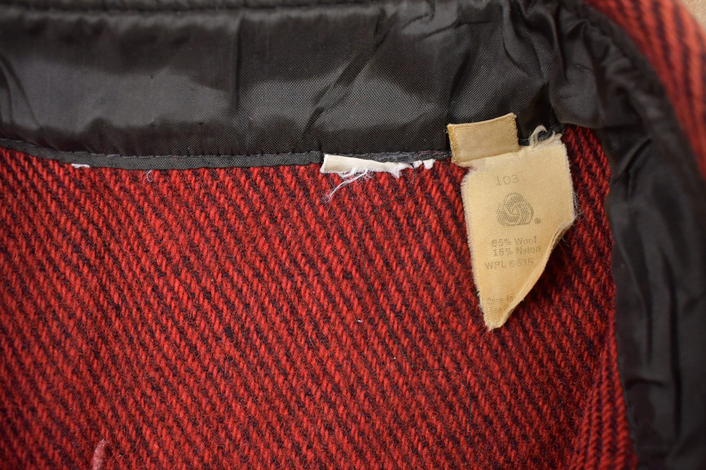 Other Clothing > Men's Clothing > Shirts & Tees > Oxfords & Button Downs Vintage 1960s Wool Double Breast Pocket Button Up Shirt Faded Men's Large