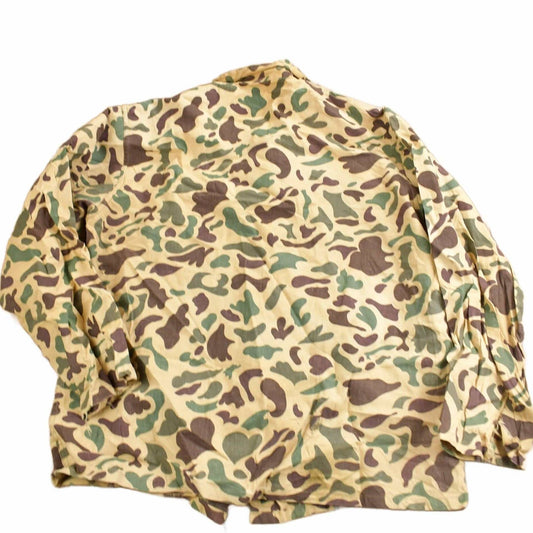 Other Clothing > Men's Clothing > Shirts & Tees > Oxfords & Button Downs Vintage 1970s Caliber Duck Camo Button Up Shirt Men's M