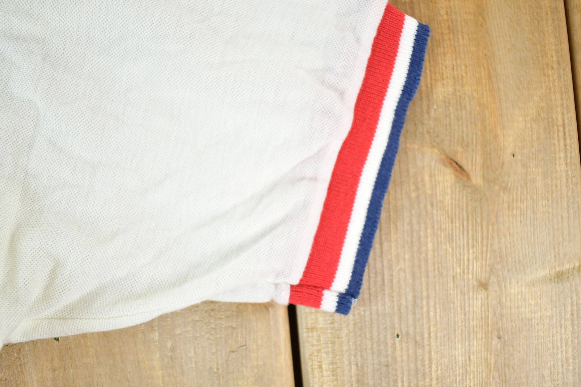 Other Clothing > Men's Clothing > Shirts & Tees > Oxfords & Button Downs Vintage 1970s Jimmy Commons Quarter Button Up Shirt Mens M