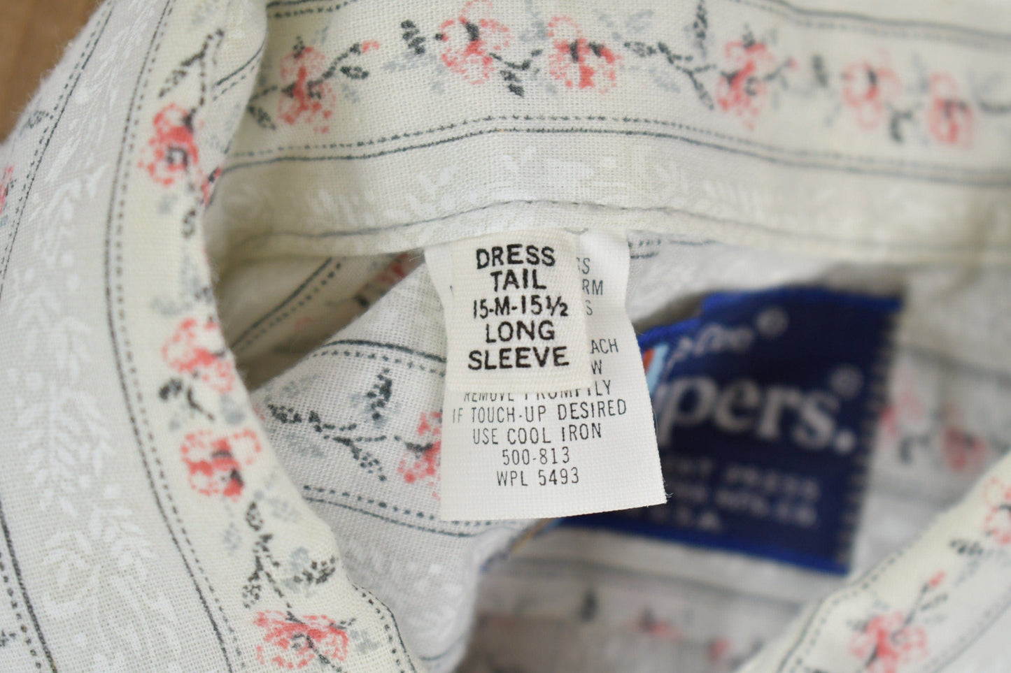 Other Clothing > Men's Clothing > Shirts & Tees > Oxfords & Button Downs Vintage 1980s Dee Cee Rappers Floral Button Up Shirt Men's Large