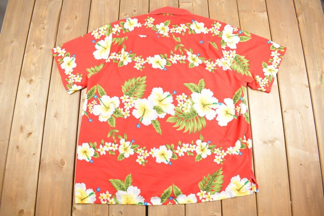 Other Clothing > Men's Clothing > Shirts & Tees > Oxfords & Button Downs Vintage 1980s Made In Hawaii Hawaiian Button Up Shirt Men's 2XL