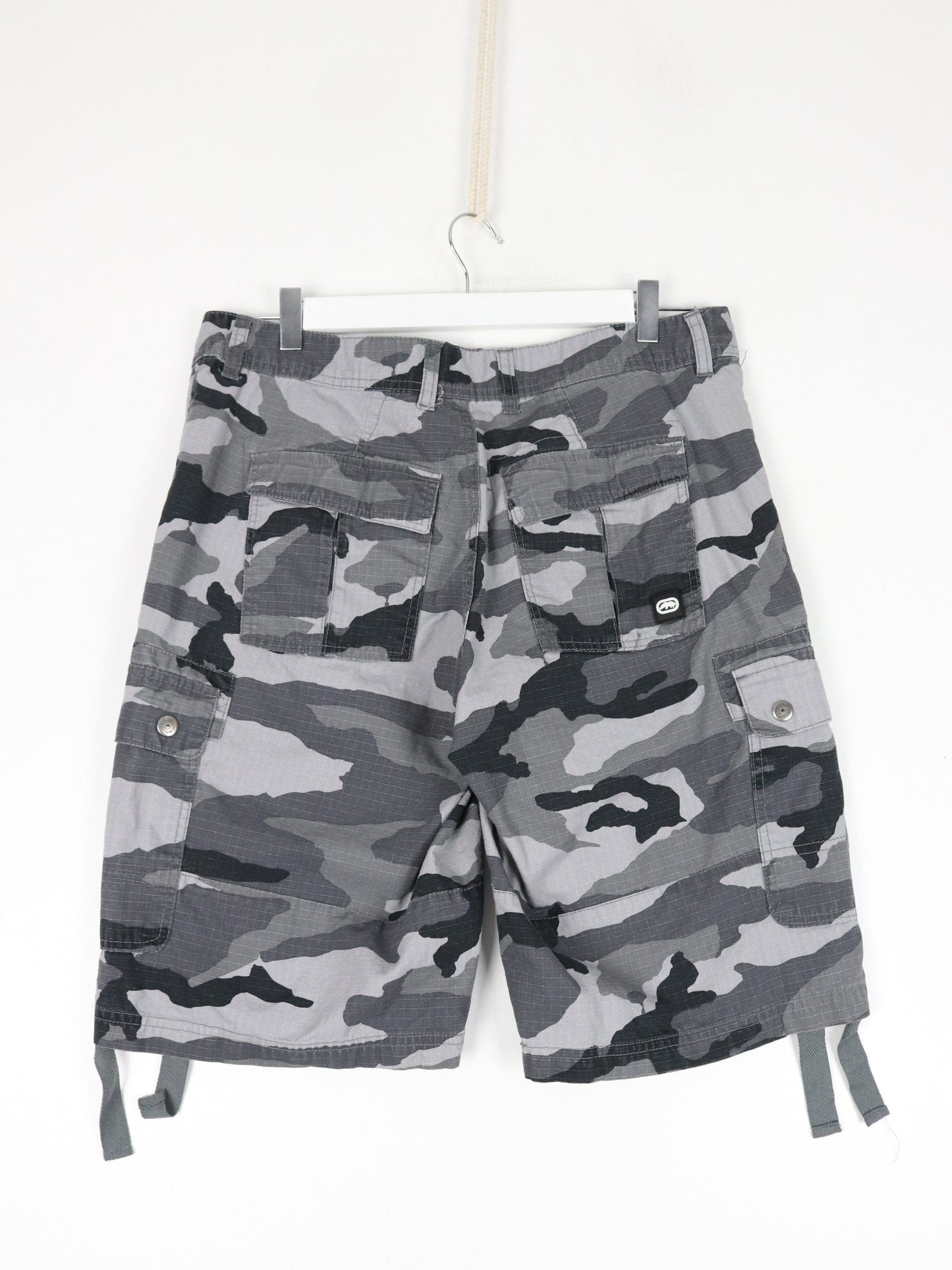 Other Shorts Ecko Unltd Shorts Mens 32 Grey Camo Cargo