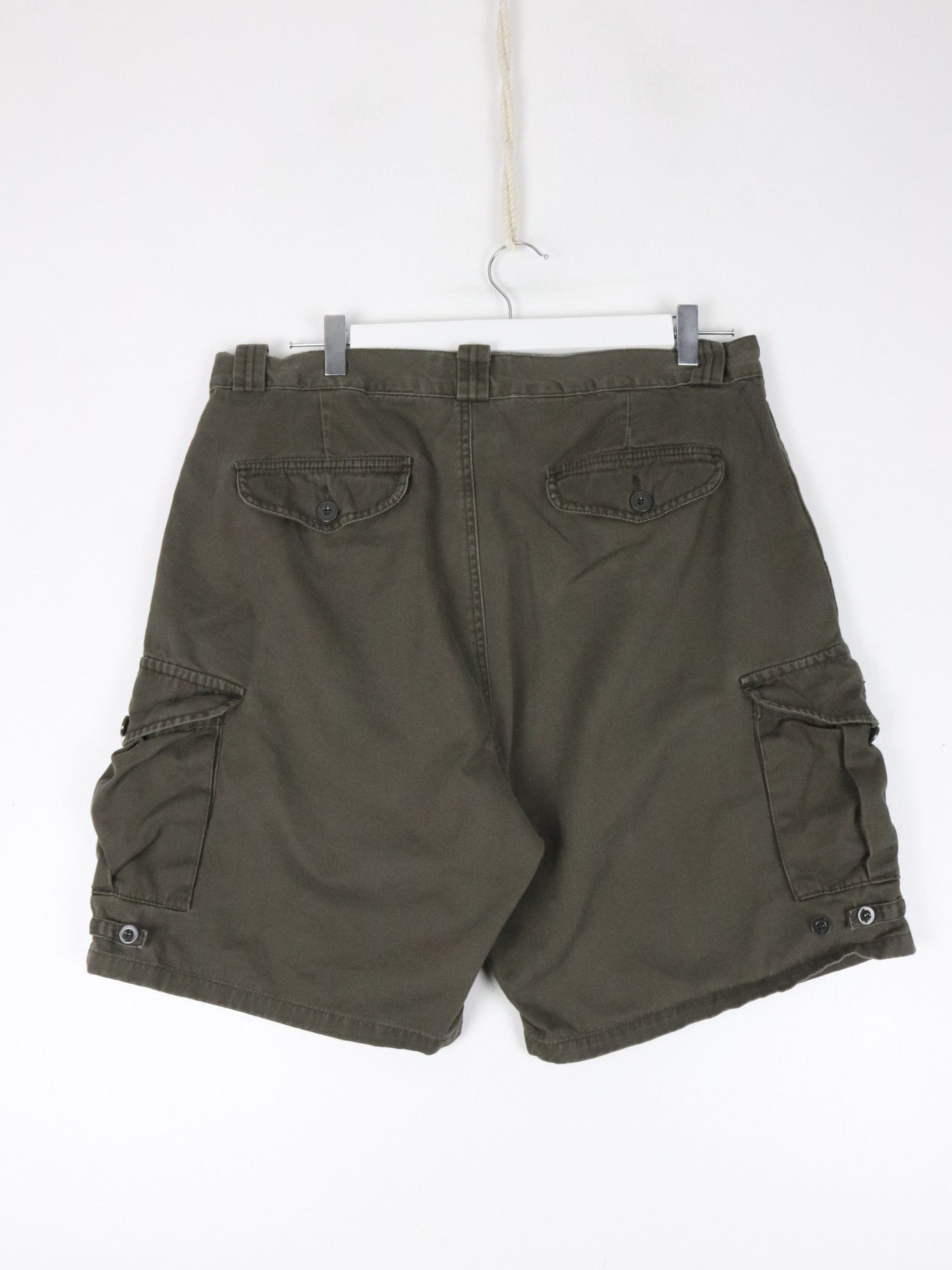 Other Shorts Misty Mountains Shorts Mens 36 Green Cargo