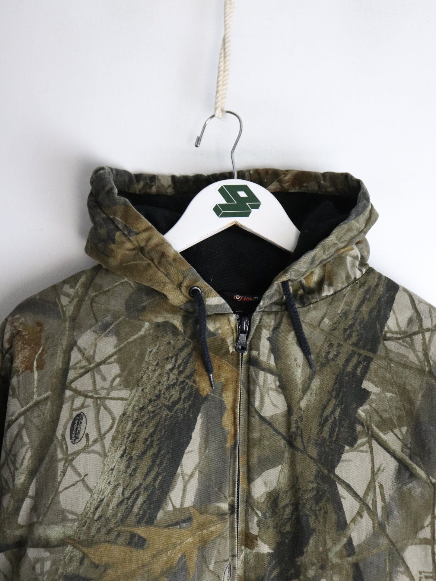Outfitters Ridge Jacket Mens Large Green Tree Camo from propervintagecanada