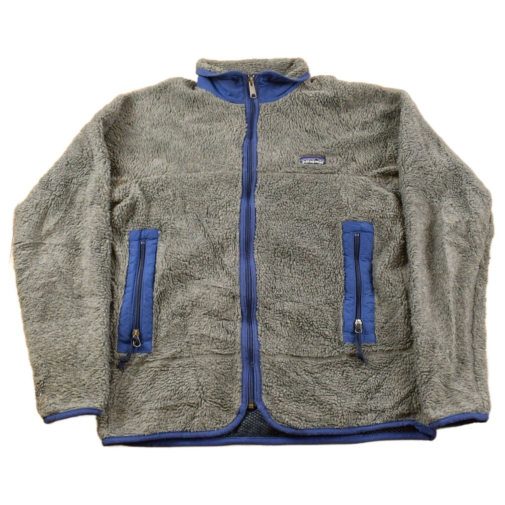 Patagonia Clothing > Gender Neutral Adult Clothing > Hoodies & Sweatshirts > Sweatshirts Vintage 1990s Patagonia Deep Pile Fleece Zip Up Sweater Men's Medium