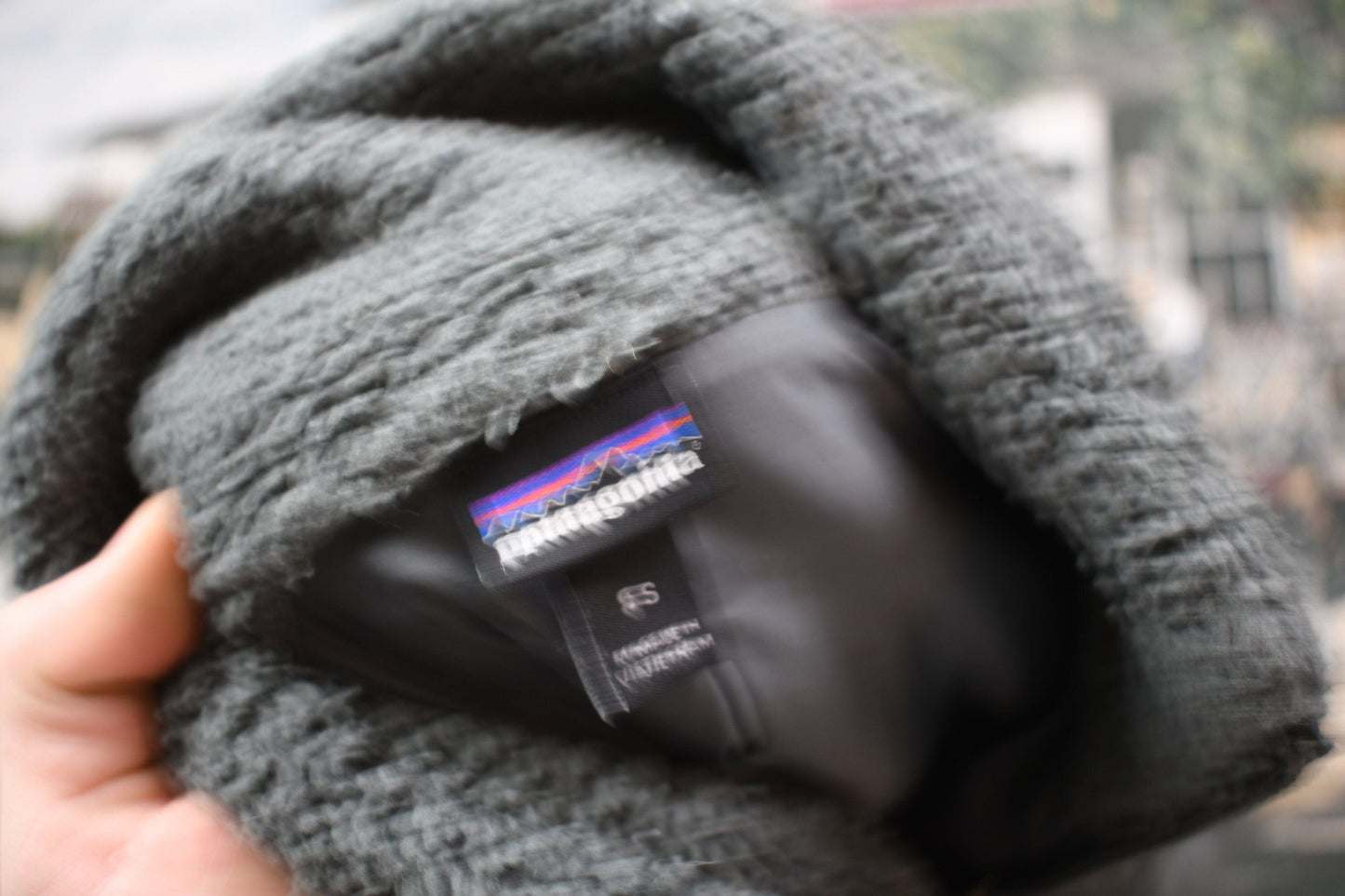 Patagonia Clothing > Gender Neutral Adult Clothing > Hoodies & Sweatshirts > Sweatshirts Vintage 1990s Patagonia Full Zip Deep Pile Sweater Women's S