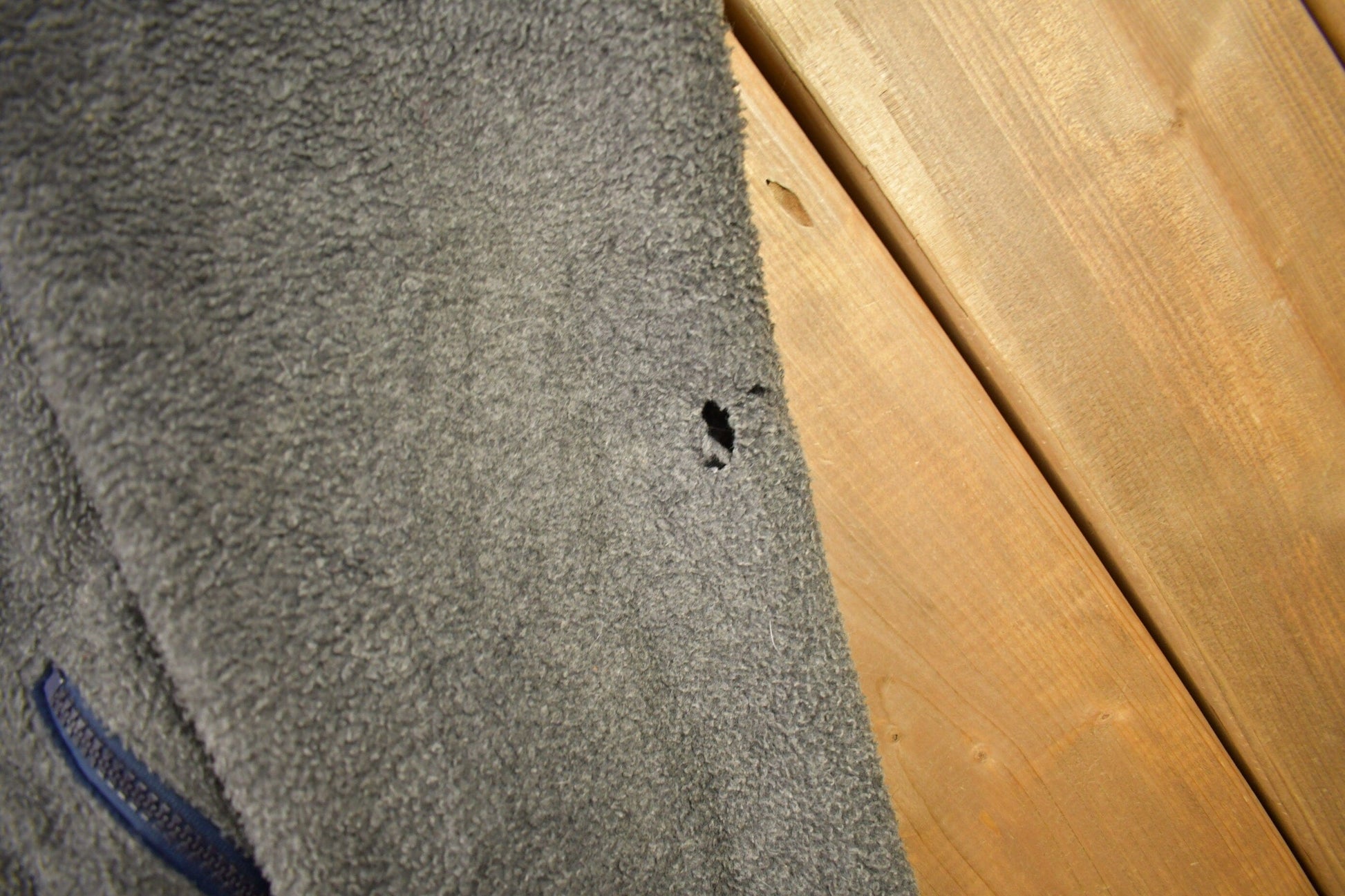 Patagonia Clothing > Gender Neutral Adult Clothing > Hoodies & Sweatshirts > Sweatshirts Vintage 1990s Patagonia Full Zip Fleece Sweater Men's Medium