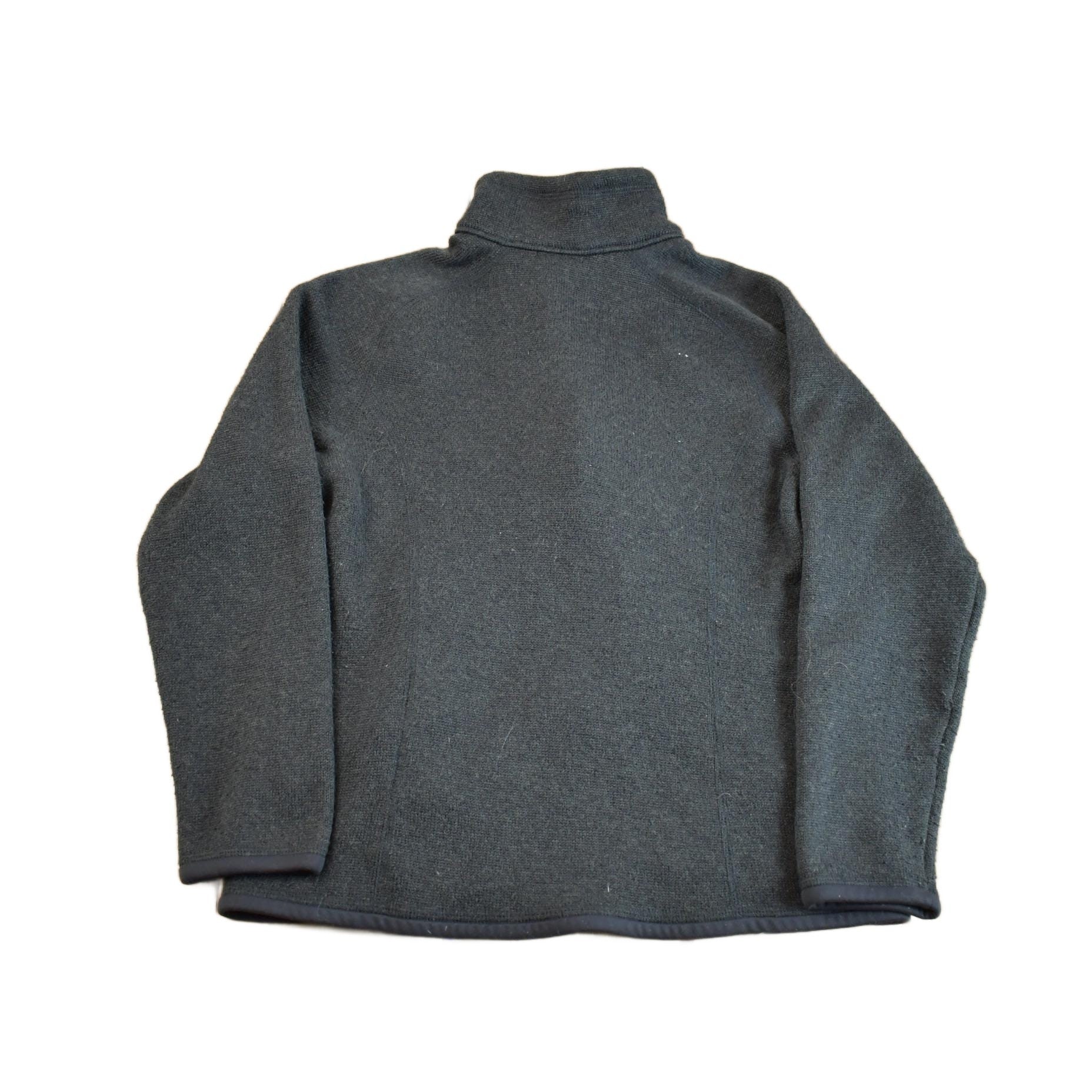 Patagonia Clothing > Gender Neutral Adult Clothing > Hoodies & Sweatshirts > Sweatshirts Vintage 2000s Patagonia Fleece Sweater Women's M