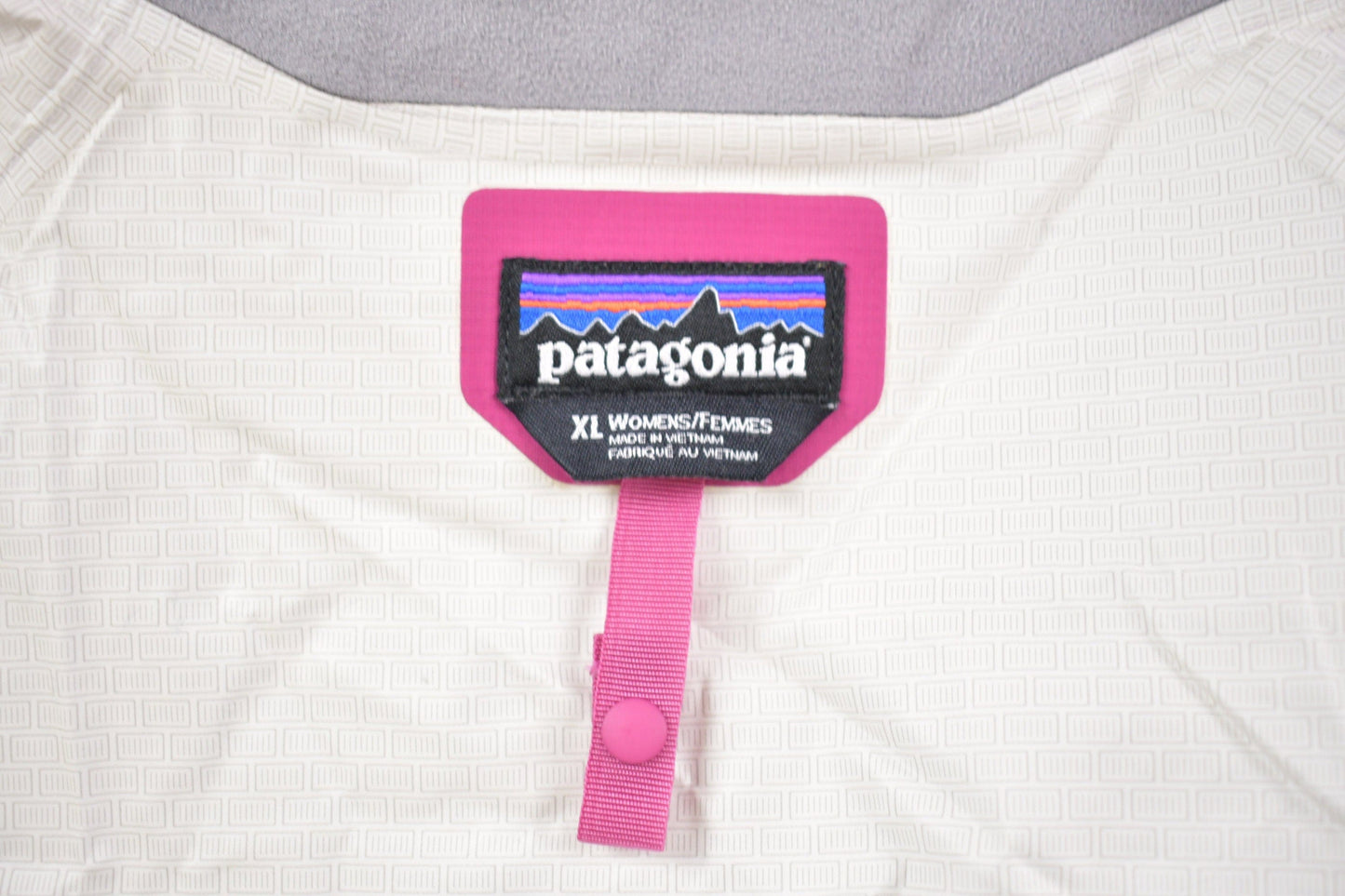 Patagonia Clothing > Gender Neutral Adult Clothing > Jackets & Coats Vintage 1990s Patagonia h2no Full Zip Windbreaker Jacket Women's XL