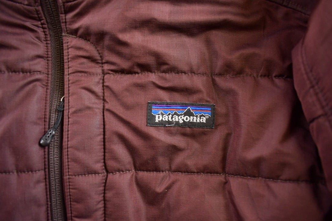Patagonia Clothing > Gender Neutral Adult Clothing > Jackets & Coats Vintage 2000's Patagonia Maroon Windbreaker Jacket Women's M