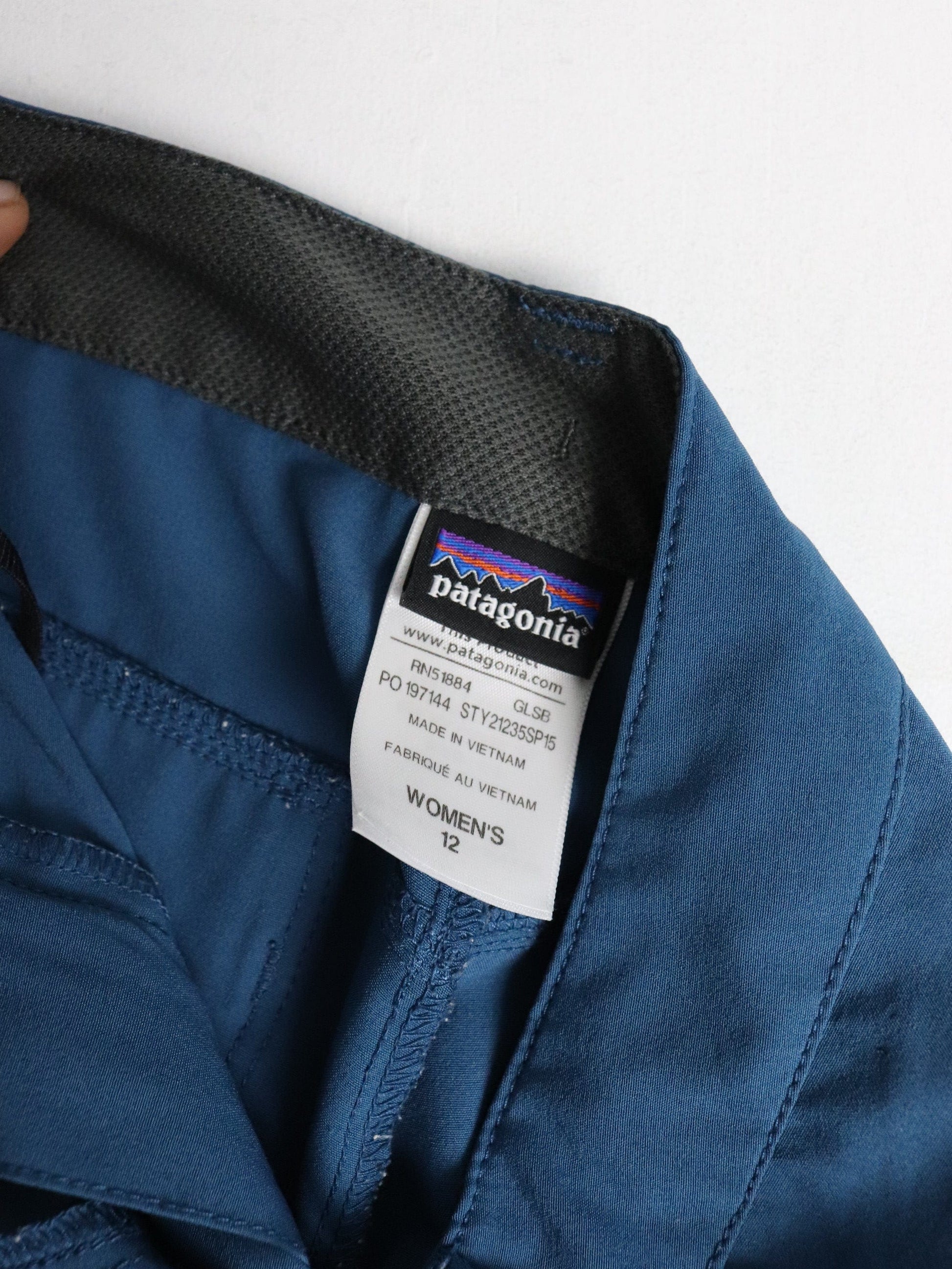 Patagonia Pants Womens 35 x 22 Blue Hiking from propervintagecanada
