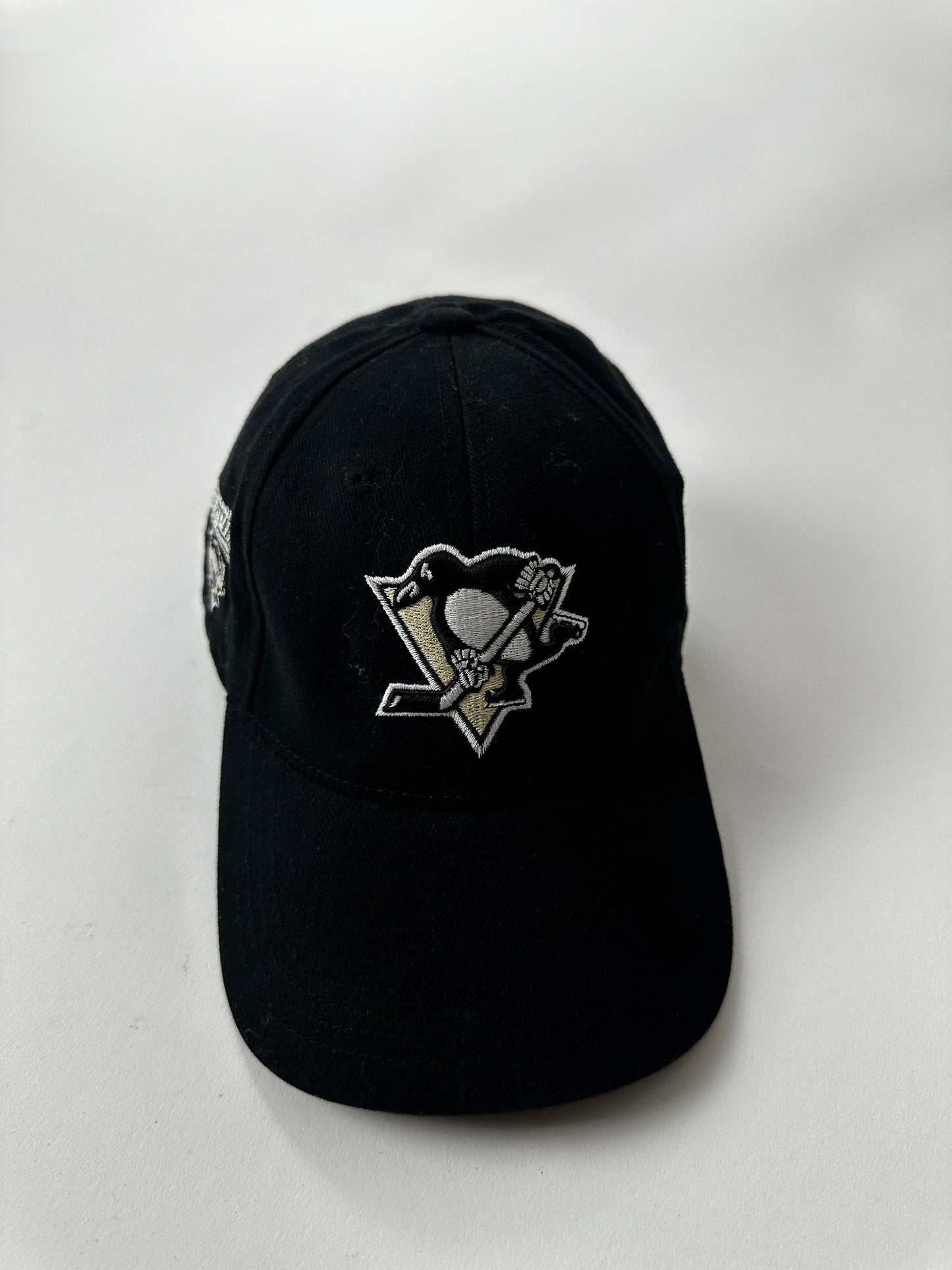 Pittsburgh Penguins Hat Cap Youth Black NHL Strap Back