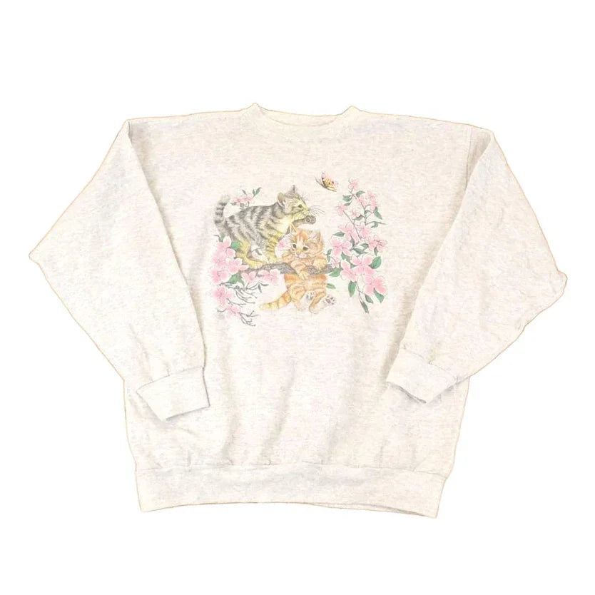 Vintage 1990s Cute Playing Kitty Butterfly Graphic Print Crewneck Sweatshirt Women's XL from propervintagecanada