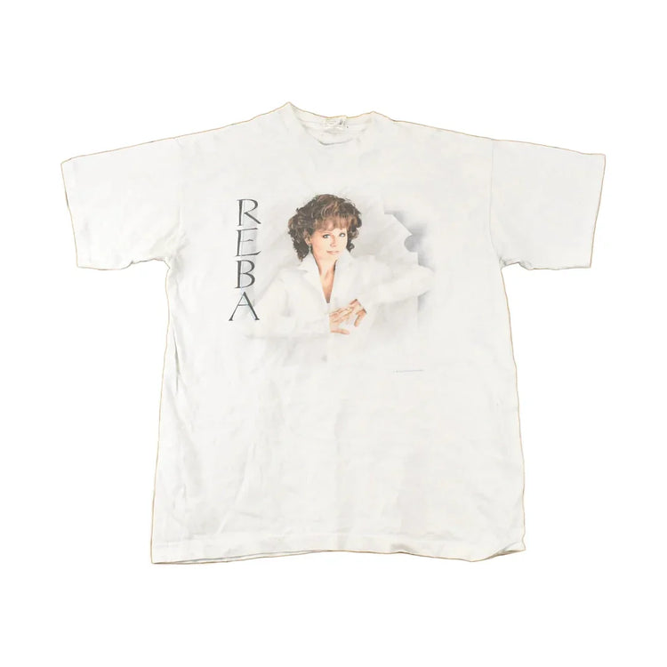 Vintage 1997 Reba Mcentire Souvenir Band T-Shirt Women's L from propervintagecanada