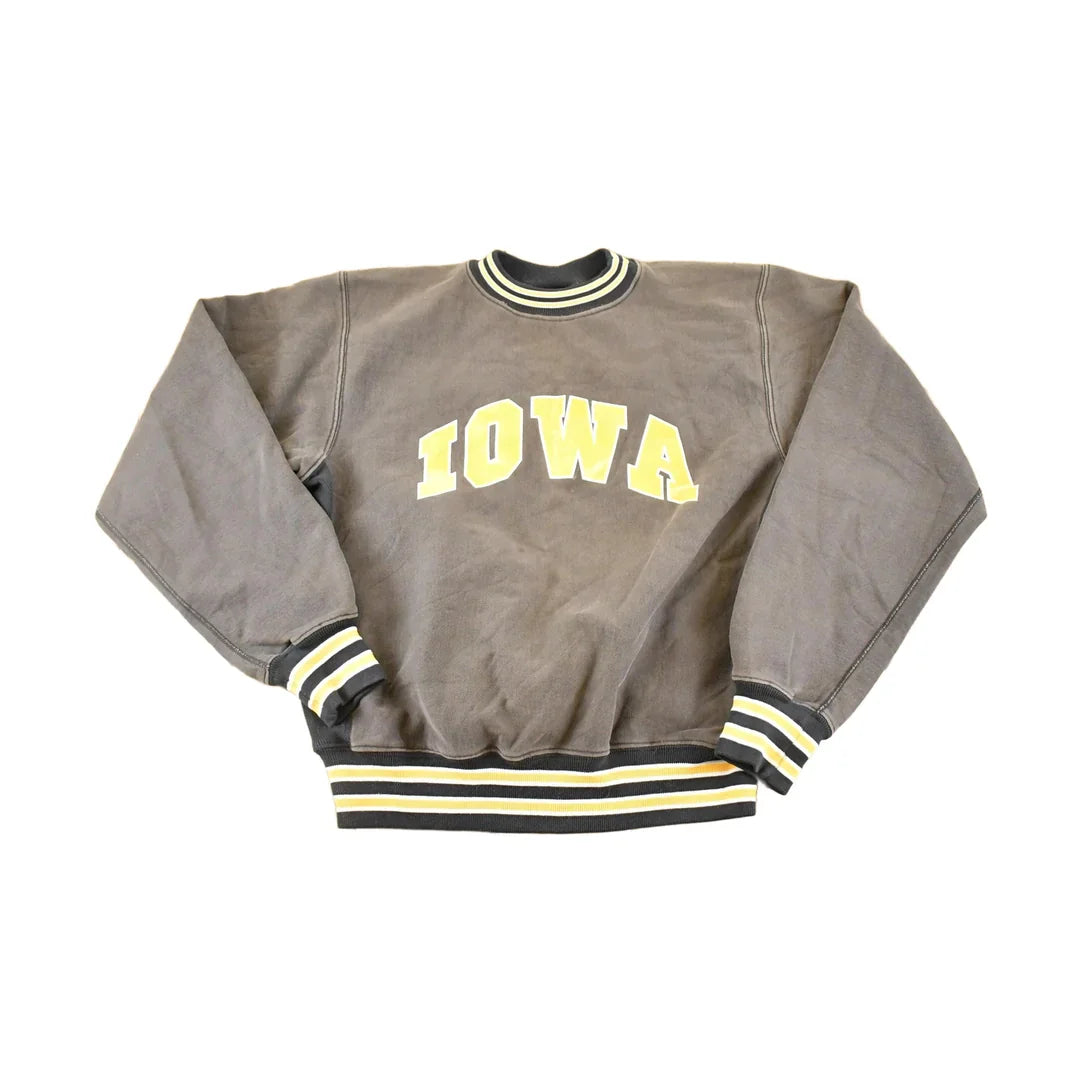 Vintage 1990s Mt Spokane Knitting Mills Iowa Crewneck Sweatshirt Men's XL from propervintagecanada