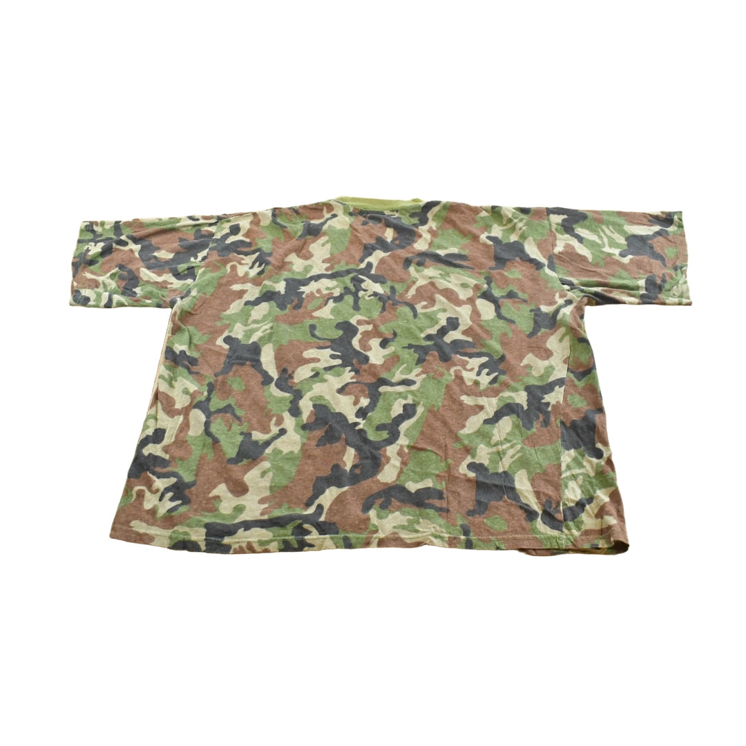 Vintage 1990s Camo T-Shirt Men's 2XL