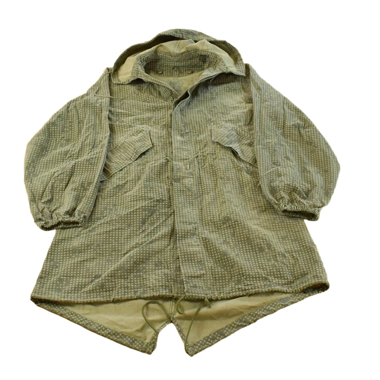Vintage 1980s Military Parka Field Night Desert Camo Jacket Men's S