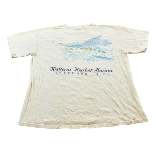 Vintage 1990s Thrashed Hatteras Harbor Marina North Carolina Marlin Fishing Pocket T-Shirt Men's L