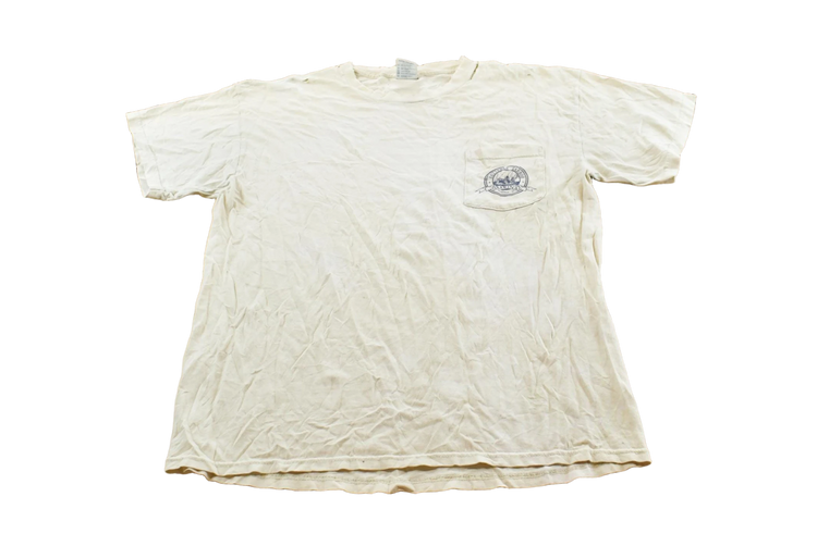 Vintage 1990s Thrashed Hatteras Harbor Marina North Carolina Marlin Fishing Pocket T-Shirt Men's L