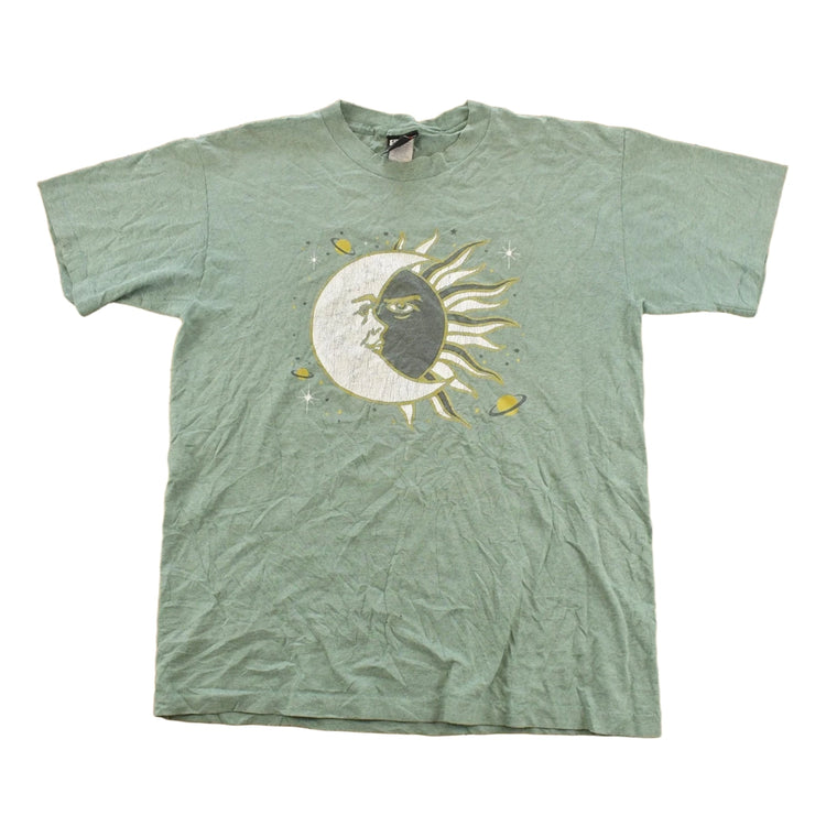 Vintage 1990s Sun Faded Celestial Sun and Moon Face Graphic T-Shirt Men's L