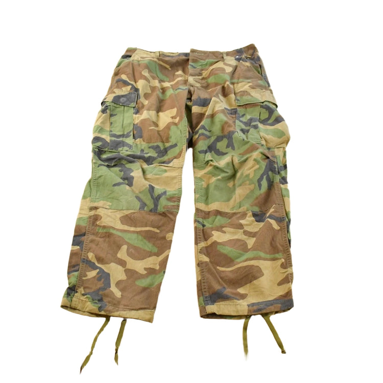 Vintage 1980s Army Woodland Camouflage Cargo Pants Men's L