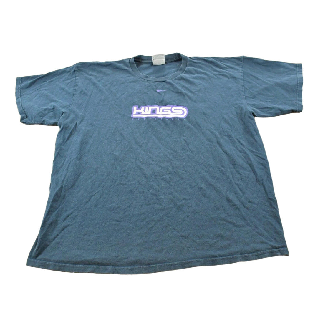 Vintage 2000s Nike Team Sacramento Kings NBA Basketball T-Shirt Men's XL