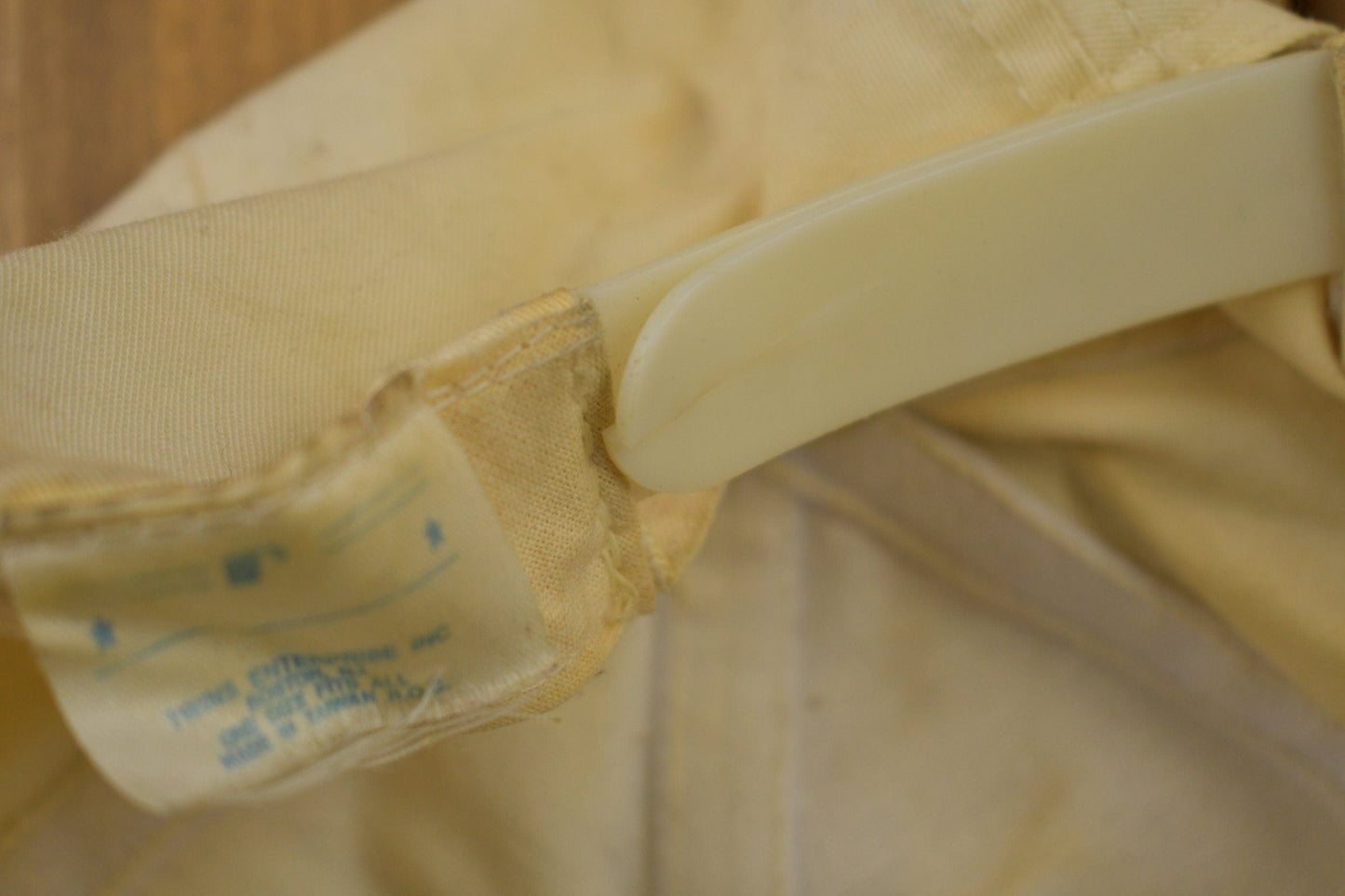 Proper Vintage Accessories > Hats & Head Coverings > Hats & Caps Vintage 1990s Indiana Pacers NBA Wool Snap Back Hat / Made In USA / OSFA / 90s Snap Back / Vintage Hat / Embroidered / Color Block