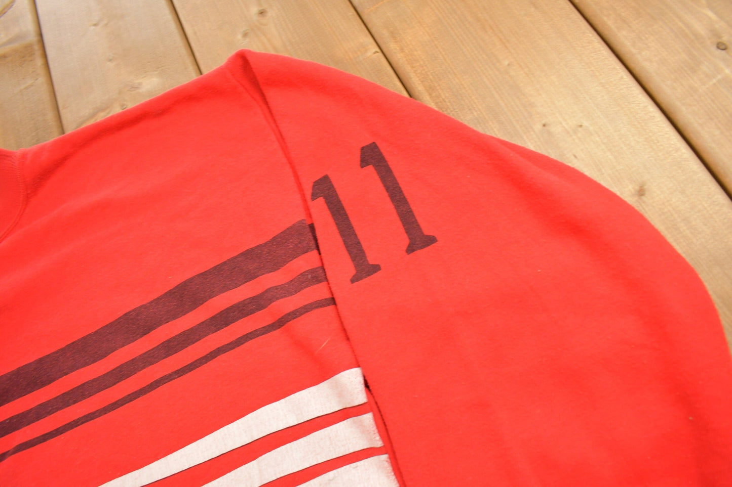 Proper Vintage Clothing > Gender Neutral Adult Clothing > Hoodies & Sweatshirts > Sweatshirts Vintage 1970s Dr Dunk Darnell Hillman NBA Henley Sweatshirt / Made In USA / Basketball / Sportswear / Americana /