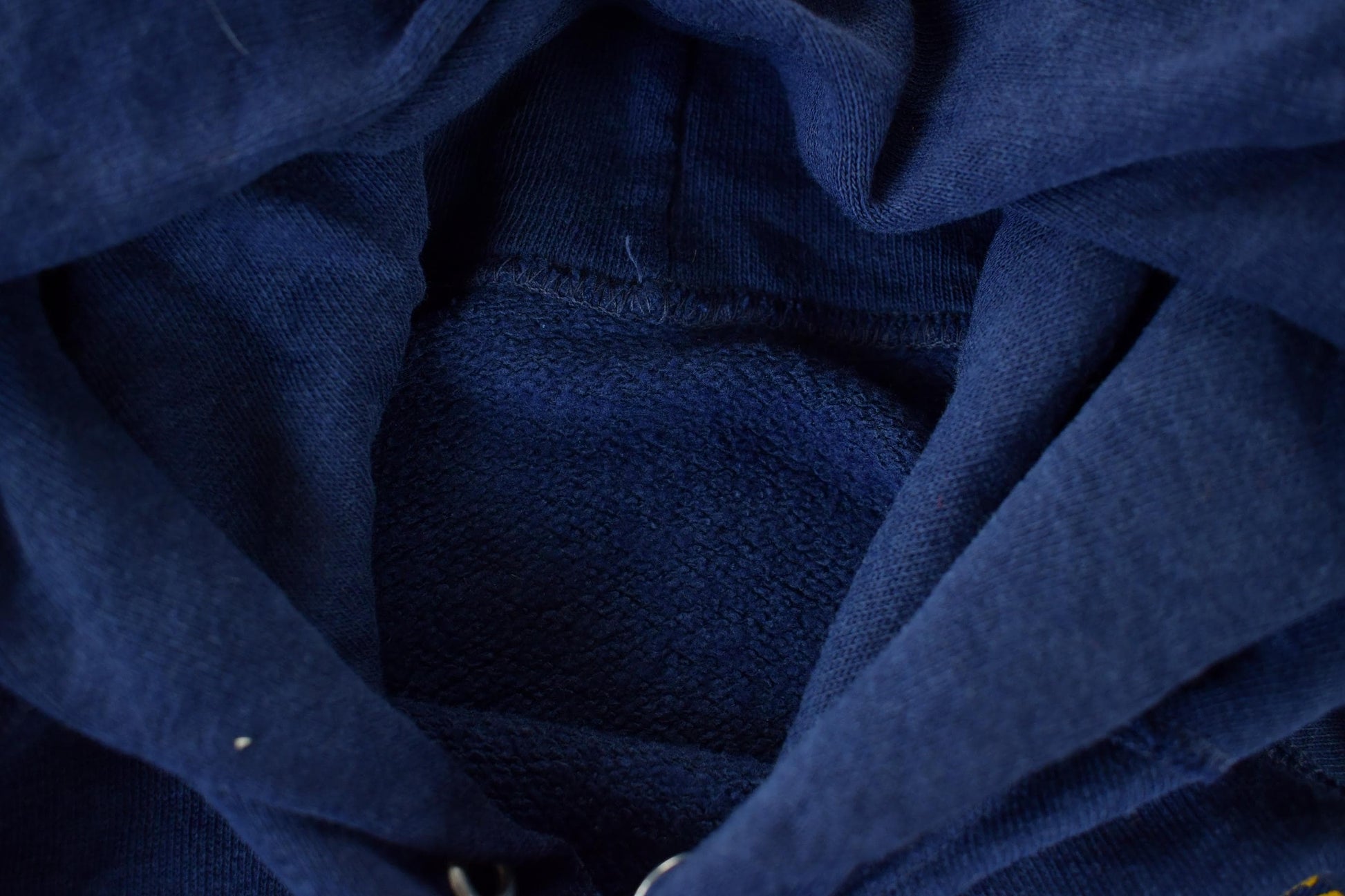 Proper Vintage Clothing > Gender Neutral Adult Clothing > Hoodies & Sweatshirts > Sweatshirts Vintage 1970s University of Minnesota Hoodie Men's Small / Vintage Collegiate / Made In USA / 70s College Crewneck / Preppy Sportswear