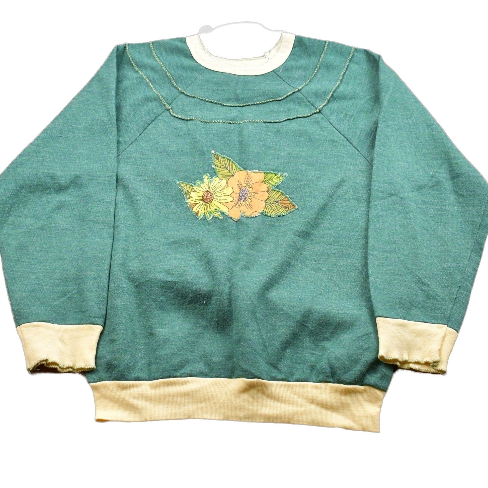Proper Vintage Clothing > Gender Neutral Adult Clothing > Hoodies & Sweatshirts > Sweatshirts Vintage 1980s Sunflower Embroidered Raglan Sweatshirt / 80s Crewneck / Souvenir / Athleisure / Streetwear / Floral Graphic / Made In USA