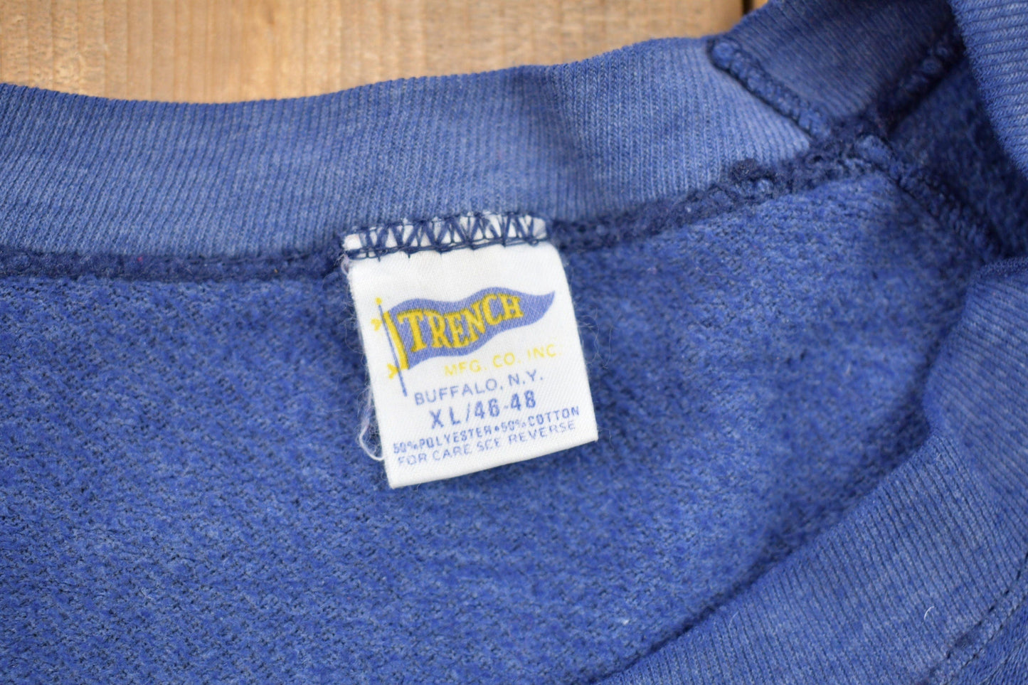 Proper Vintage Clothing > Gender Neutral Adult Clothing > Hoodies & Sweatshirts > Sweatshirts Vintage 1980s Trench Chicago Bears NFL Graphic Raglan Crewneck Sweatshirt / 90s Crewneck / Souvenir / Athleisure / Streetwear / Made In USA