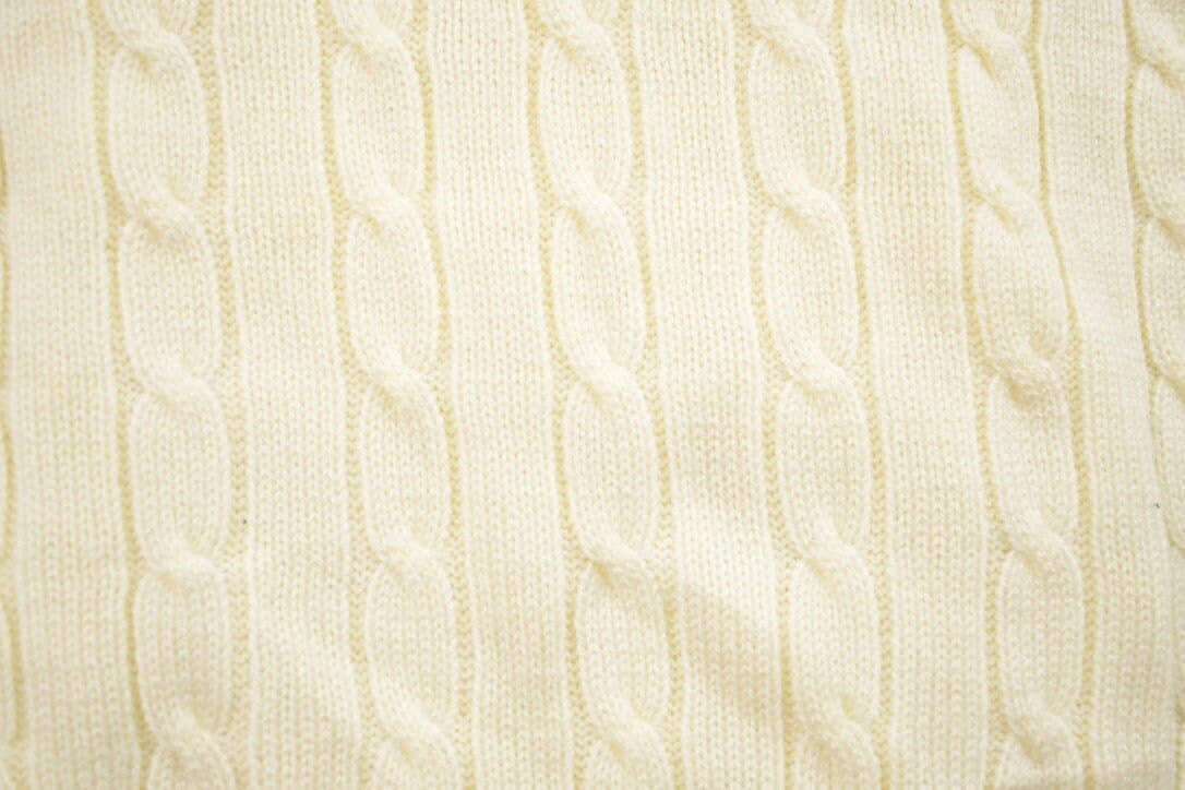 Proper Vintage Clothing > Gender Neutral Adult Clothing > Hoodies & Sweatshirts > Sweatshirts Vintage 1990s 3D Cable Knit Crewneck Sweater / Vintage 90s Crewneck / Blank Knit / / Streetwear / Indian Sportswear