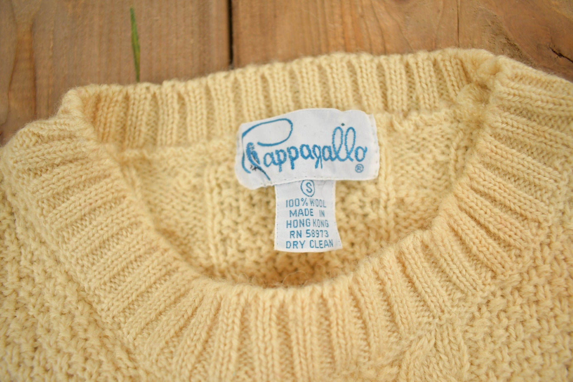 Proper Vintage Clothing > Gender Neutral Adult Clothing > Hoodies & Sweatshirts > Sweatshirts Vintage 1990s 3D Cable Knit Sweater / Size Small / 100% Wool Sweater / Blank Sweater