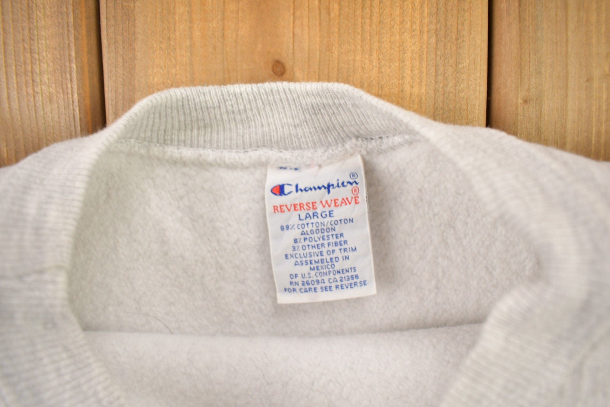 Proper Vintage Clothing > Gender Neutral Adult Clothing > Hoodies & Sweatshirts > Sweatshirts Vintage 1990s Blank Grey Champion Reverse Weave Crewneck / Vintage Champion / Vintage Pullover / Streetwear /Made In USA / Sportswear