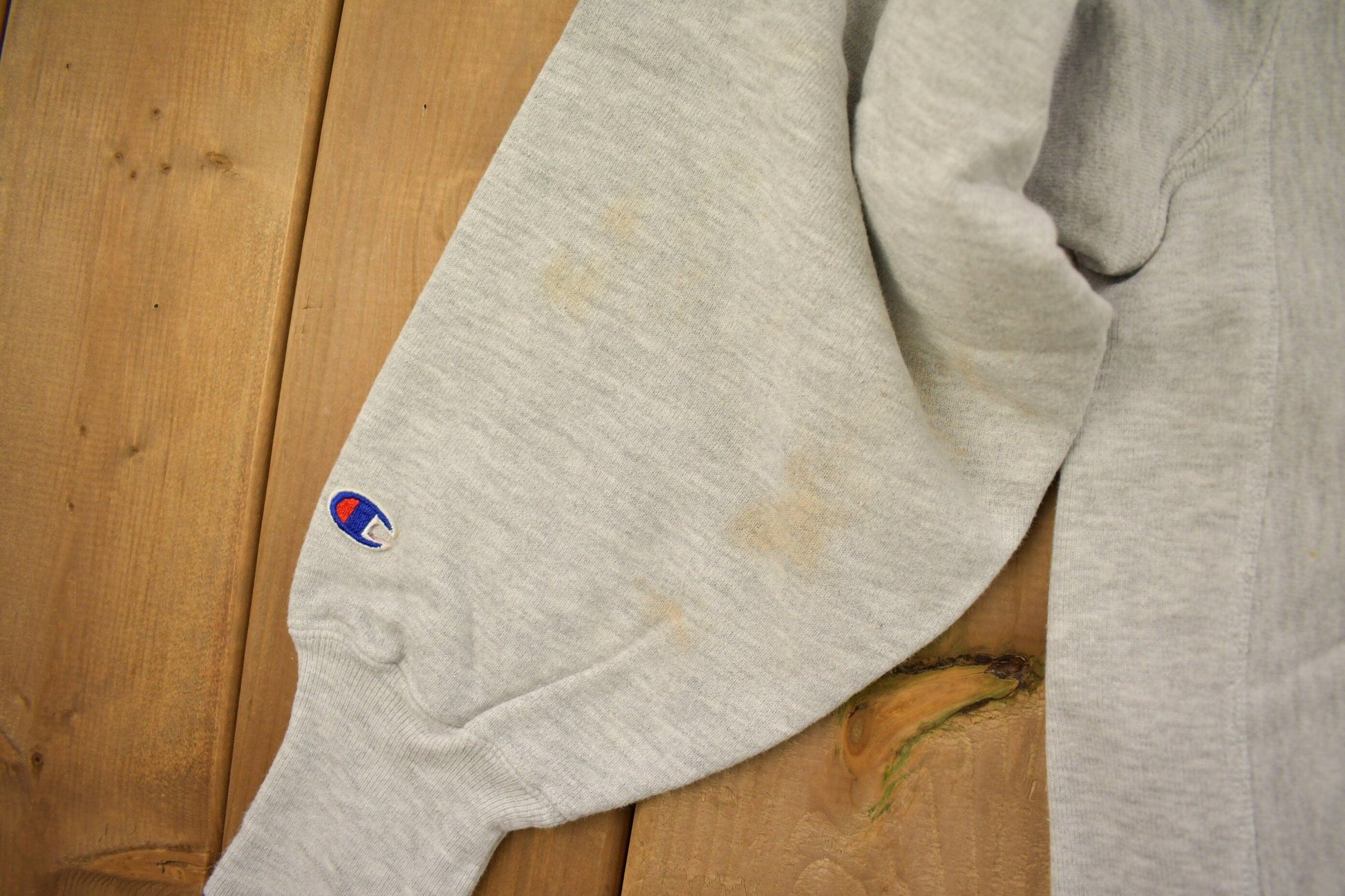 Proper Vintage Clothing > Gender Neutral Adult Clothing > Hoodies & Sweatshirts > Sweatshirts Vintage 1990s Blank Grey Champion Reverse Weave Crewneck / Vintage Champion / Vintage Pullover / Streetwear /Made In USA / Sportswear