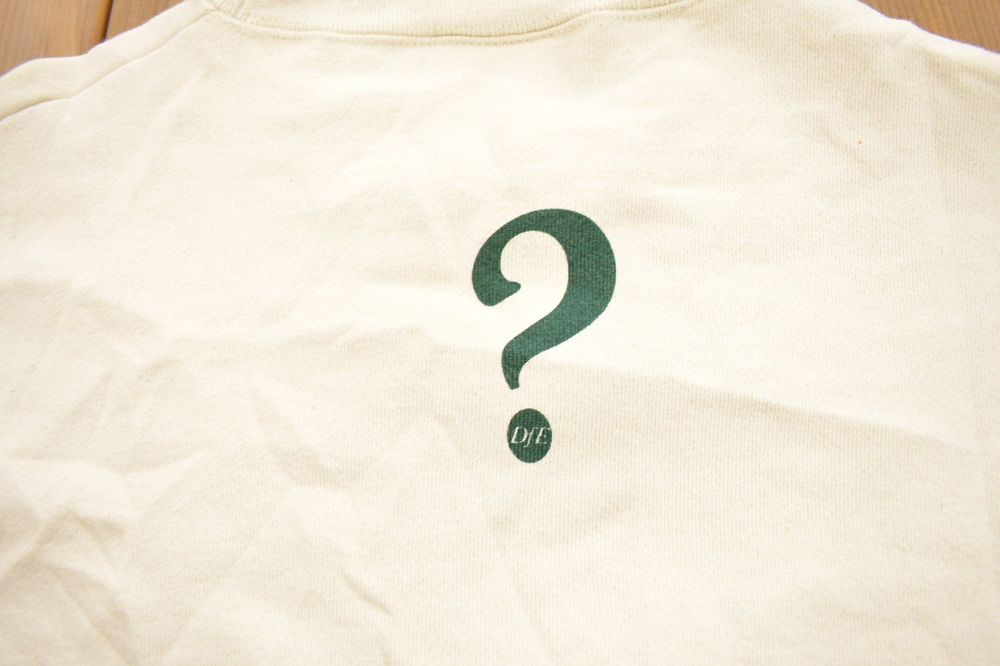 Proper Vintage Clothing > Gender Neutral Adult Clothing > Hoodies & Sweatshirts > Sweatshirts Vintage 1990s Blossoming World Die Graphic Crewneck Sweatshirt / 90s Crewneck / Made In USA / Streetwear / Sun Flower