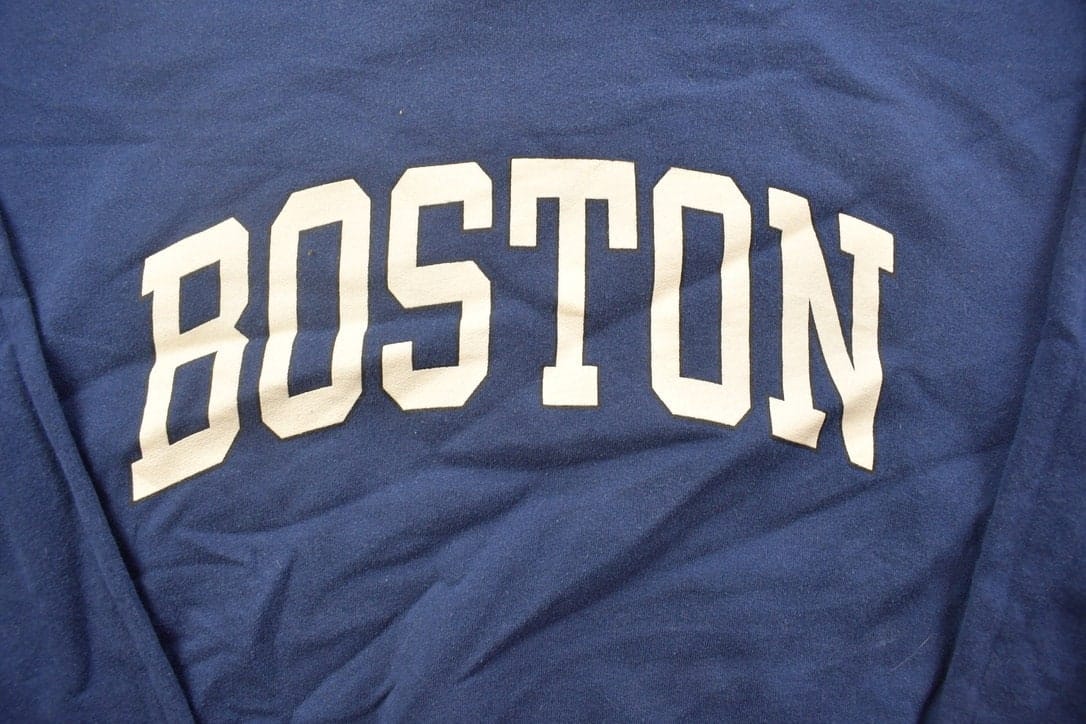 Proper Vintage Clothing > Gender Neutral Adult Clothing > Hoodies & Sweatshirts > Sweatshirts Vintage 1990s Boston Collegiate Crewneck / Embroidered / NCAA Sweatshirt / Sportswear / Americana