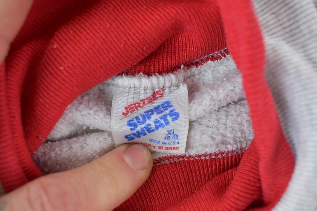 Proper Vintage Clothing > Gender Neutral Adult Clothing > Hoodies & Sweatshirts > Sweatshirts Vintage 1990s California University Collegiate Crewneck / Embroidered / NCAA Sweatshirt / Sportswear / Americana