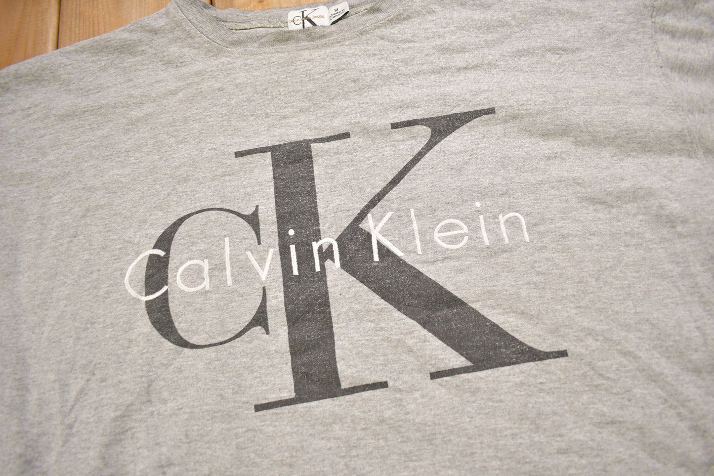 Proper Vintage Clothing > Gender Neutral Adult Clothing > Hoodies & Sweatshirts > Sweatshirts Vintage 1990s Calvin Klein Crewneck Sweatshirt / 90s Crewneck / Made In Canada / Streetwear / 90s