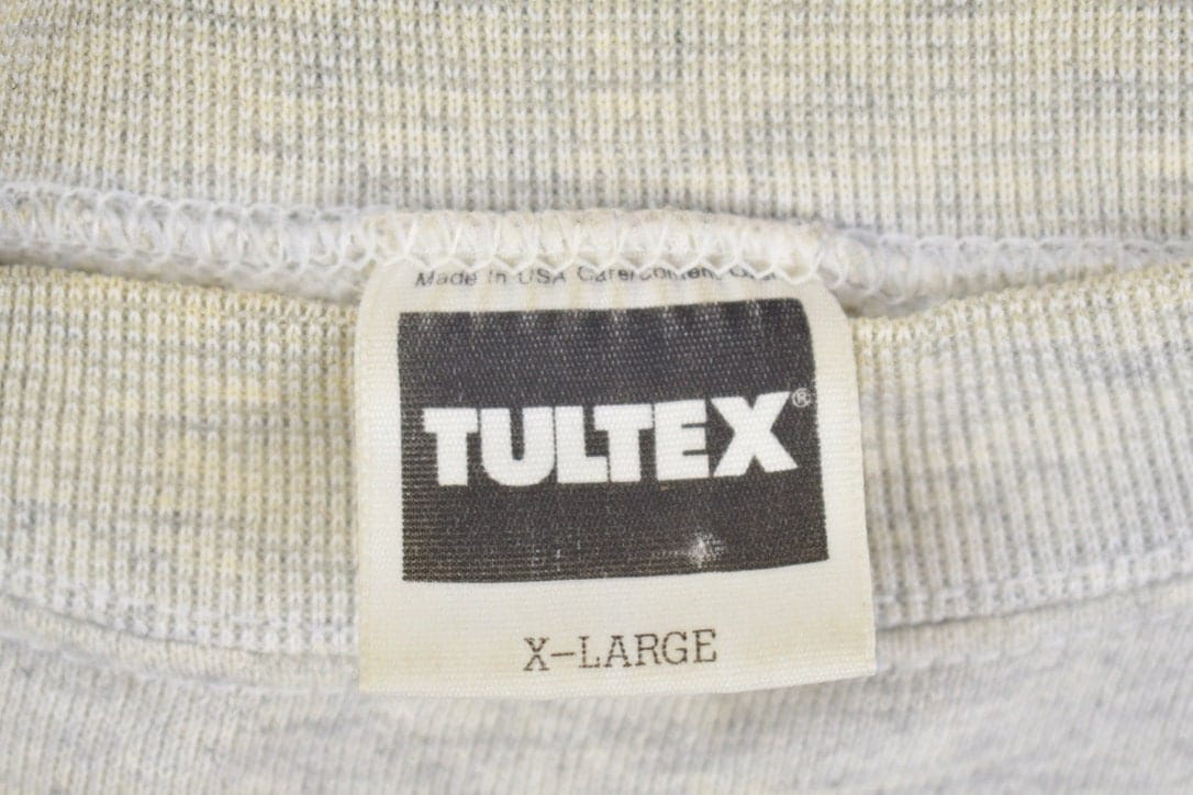 Proper Vintage Clothing > Gender Neutral Adult Clothing > Hoodies & Sweatshirts > Sweatshirts Vintage 1990s Chicago Bears NFL Crewneck Sweatshirt / Made In USA / Football / Sportswear / Americana / NFL / Tultex /