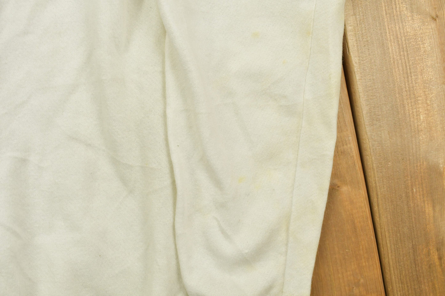 Proper Vintage Clothing > Gender Neutral Adult Clothing > Hoodies & Sweatshirts > Sweatshirts Vintage 1990S Cleveland Browns NFL Crewneck Sweatshirt / Made In USA / Football / Sportswear / Graphic Crewneck / Americana / NFL Sweatshirt