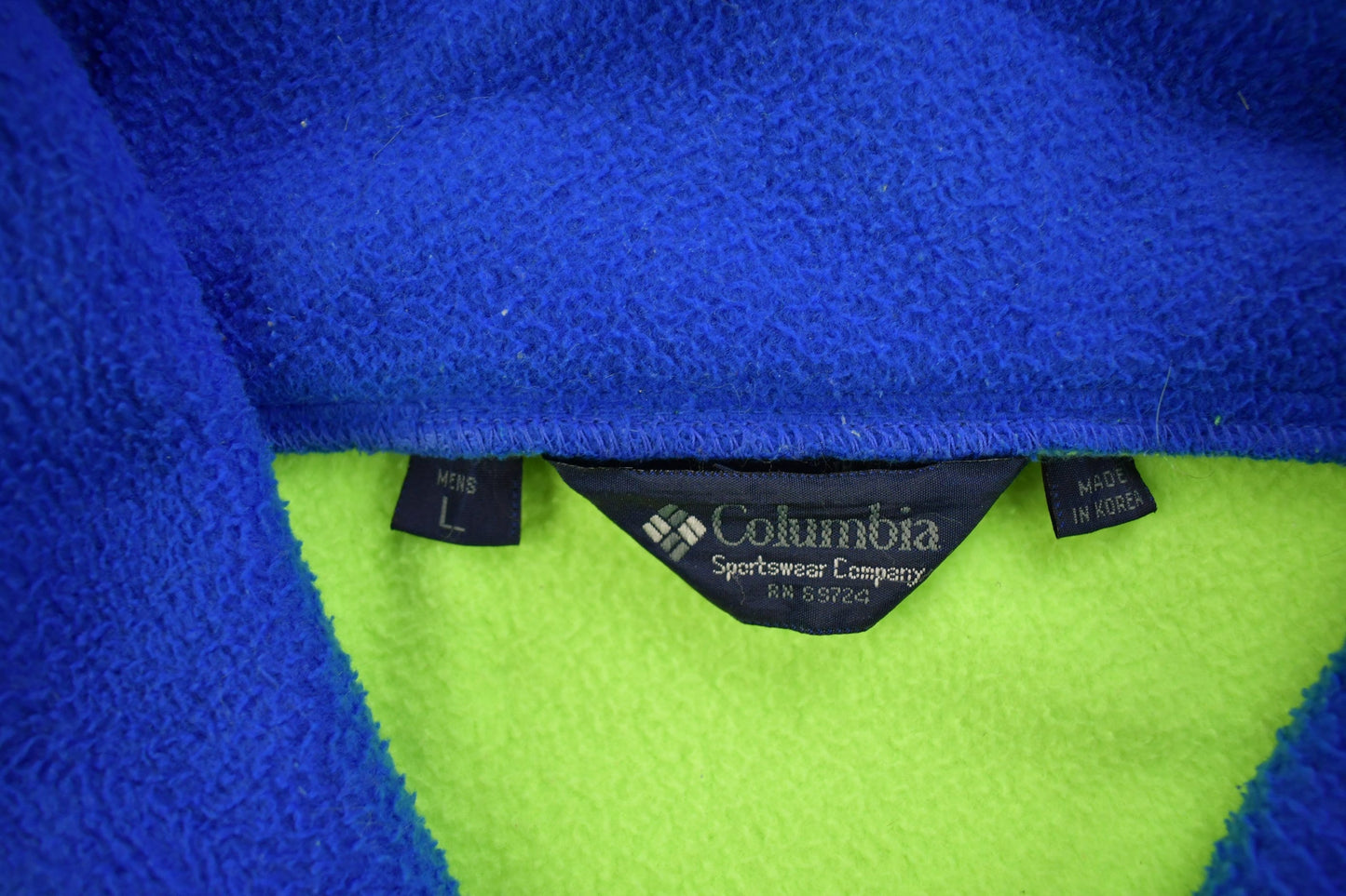 Proper Vintage Clothing > Gender Neutral Adult Clothing > Hoodies & Sweatshirts > Sweatshirts Vintage 1990s Columbia Sportswear Full Zip Fleece Sweater / Made In USA / 90s Sweater / Streetwear / Outdoorsman / Hiking / Color Block