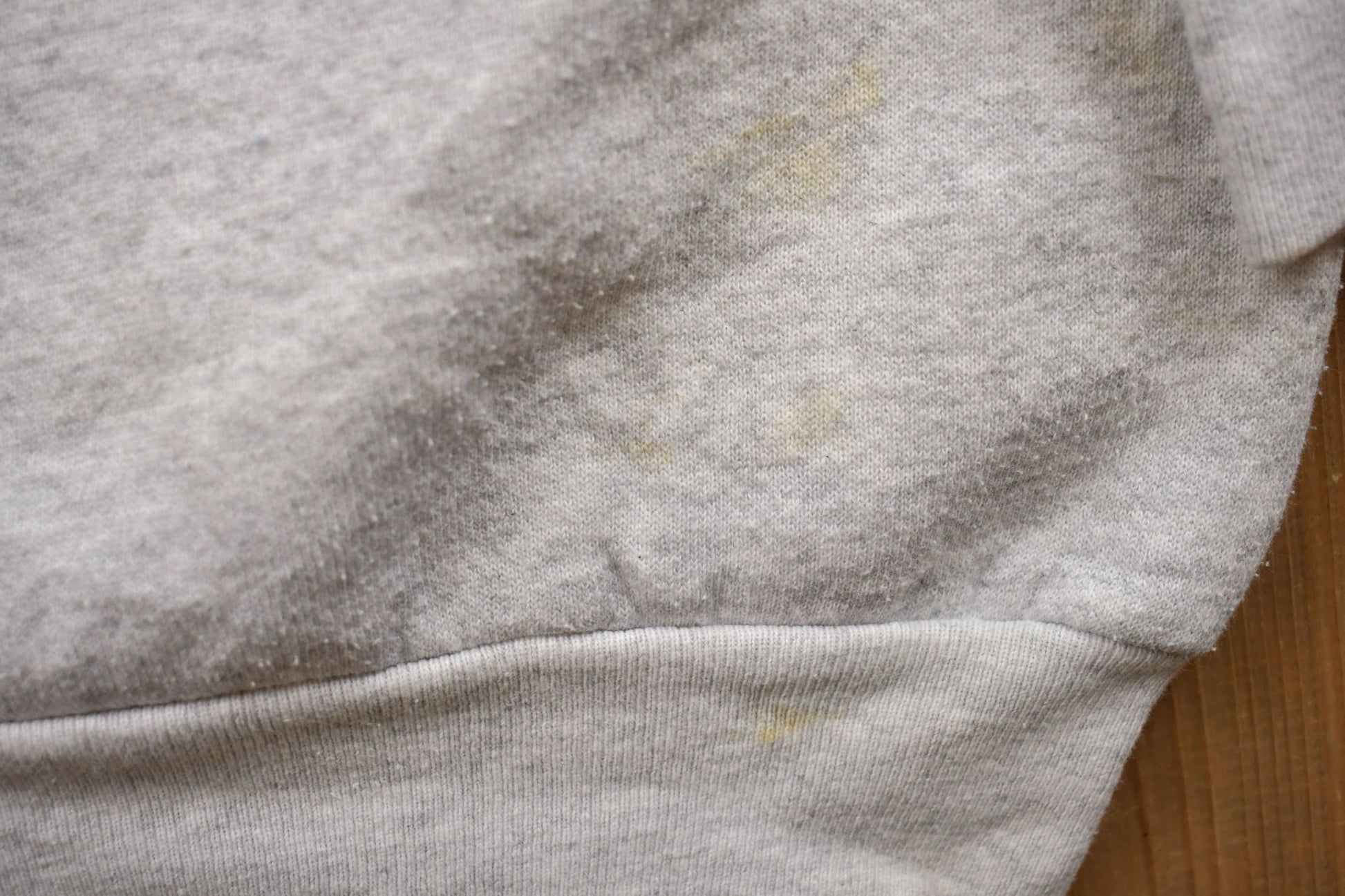 Proper Vintage Clothing > Gender Neutral Adult Clothing > Hoodies & Sweatshirts > Sweatshirts Vintage 1990s Florida XXL Athletics Crewneck Sweatshirt / 90s Crewneck Souvenir Sweater / Streetwear / Travel And Vacation / 90s Florida