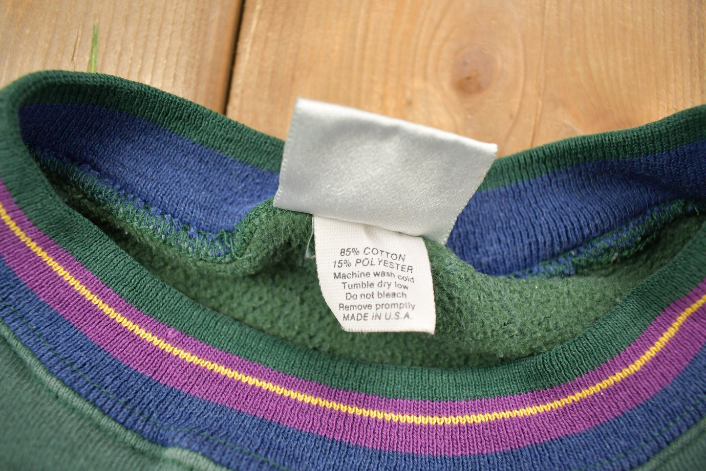 Proper Vintage Clothing > Gender Neutral Adult Clothing > Hoodies & Sweatshirts > Sweatshirts Vintage 1990s George Mason University Collegiate Crewneck / Distressed / NCAA Sweatshirt / Sportswear / Made In USA