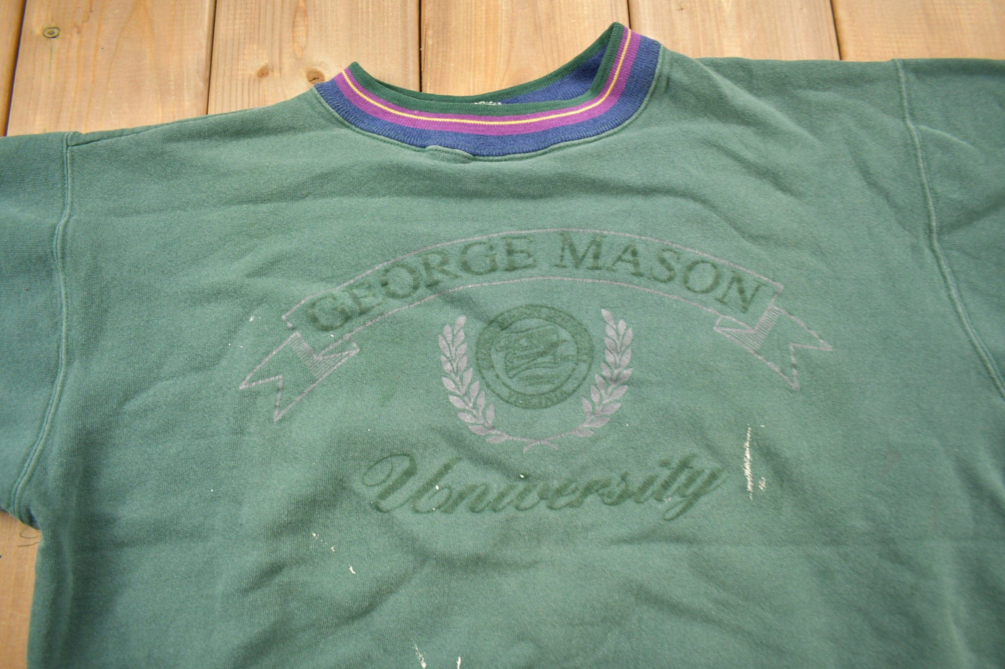 Proper Vintage Clothing > Gender Neutral Adult Clothing > Hoodies & Sweatshirts > Sweatshirts Vintage 1990s George Mason University Collegiate Crewneck / Distressed / NCAA Sweatshirt / Sportswear / Made In USA